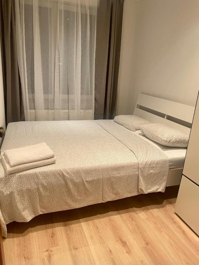 Lovely 2 Bedrooms Apartment ブリュッセル エクステリア 写真