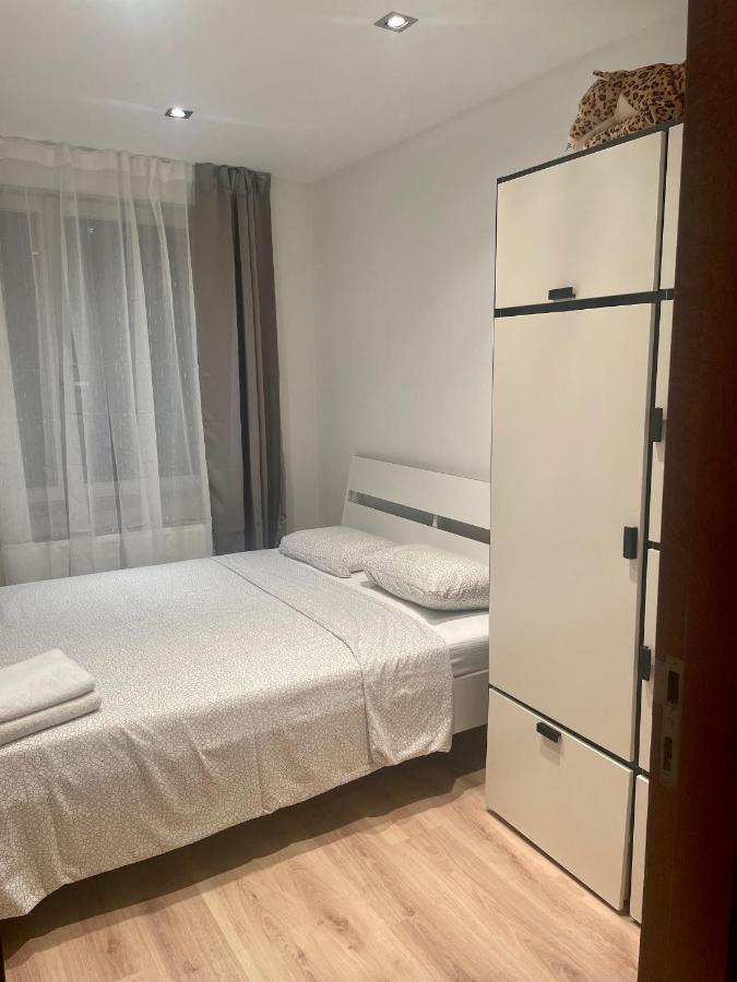 Lovely 2 Bedrooms Apartment ブリュッセル エクステリア 写真