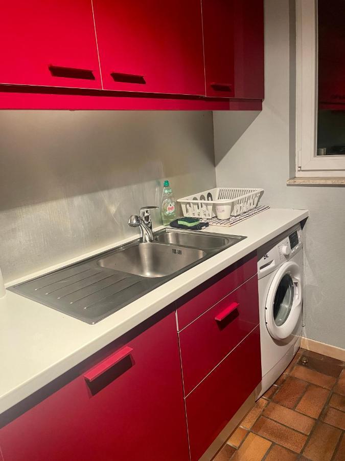 Lovely 2 Bedrooms Apartment ブリュッセル エクステリア 写真