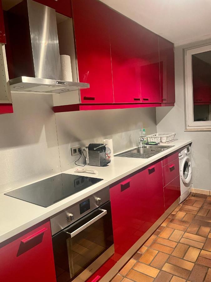 Lovely 2 Bedrooms Apartment ブリュッセル エクステリア 写真
